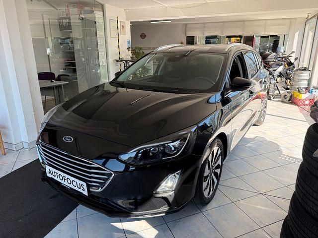 Gebraucht Ford Focus Cool & Connect 150 PS (110 kW) 2019 Schwarz Kombi