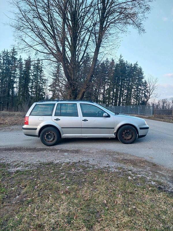Gebraucht VW Golf IV Ocean 105 PS (77 kW) 2003 Silber Kombi