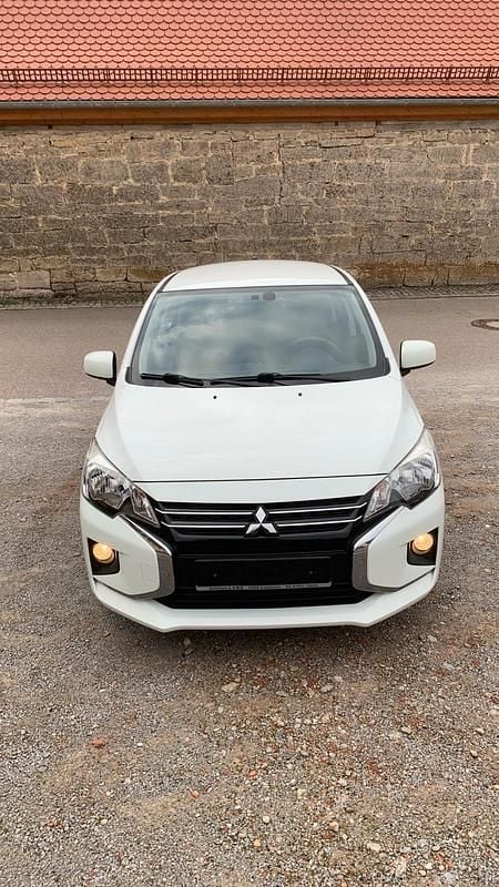 Second-hand Mitsubishi Space Star 71 CP (52 kW) 2020 Alb Hatchback