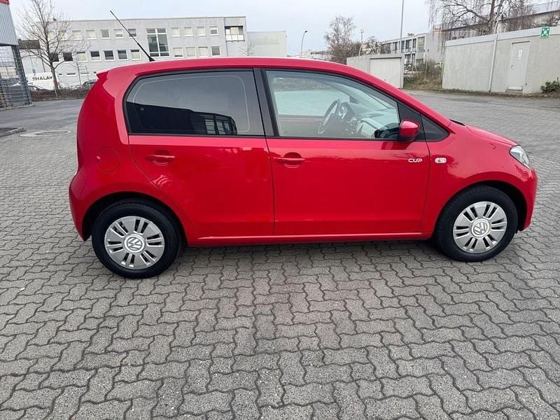 Second-hand VW up! Cup 60 CP (44 kW) 2014 Roșu Hatchback