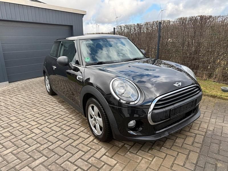 Gebraucht Mini ONE 75 PS (55 kW) 2016 Schwarz Kleinwagen