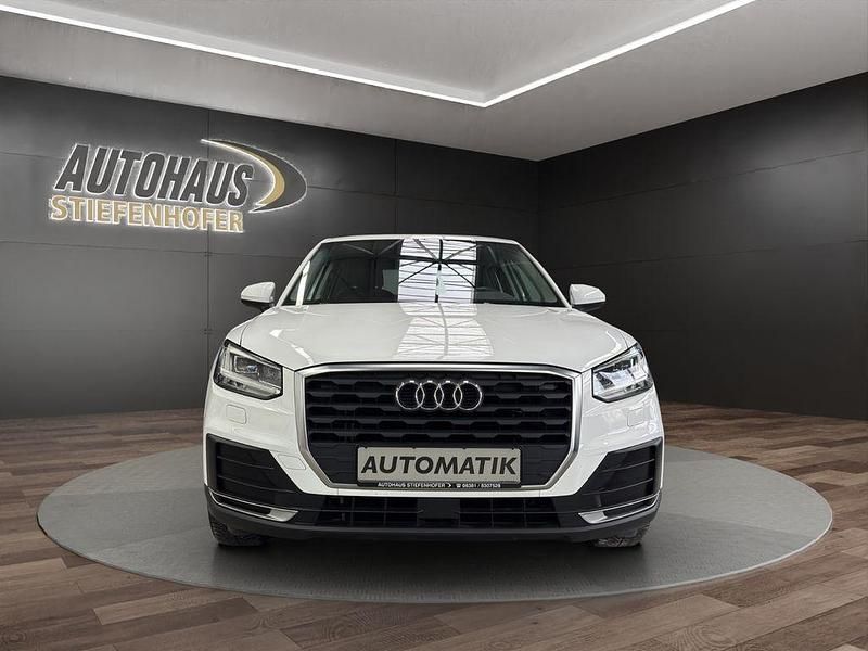 Gebraucht Audi Q2 Basis 150 PS (110 kW) 2017 Weiß SUV