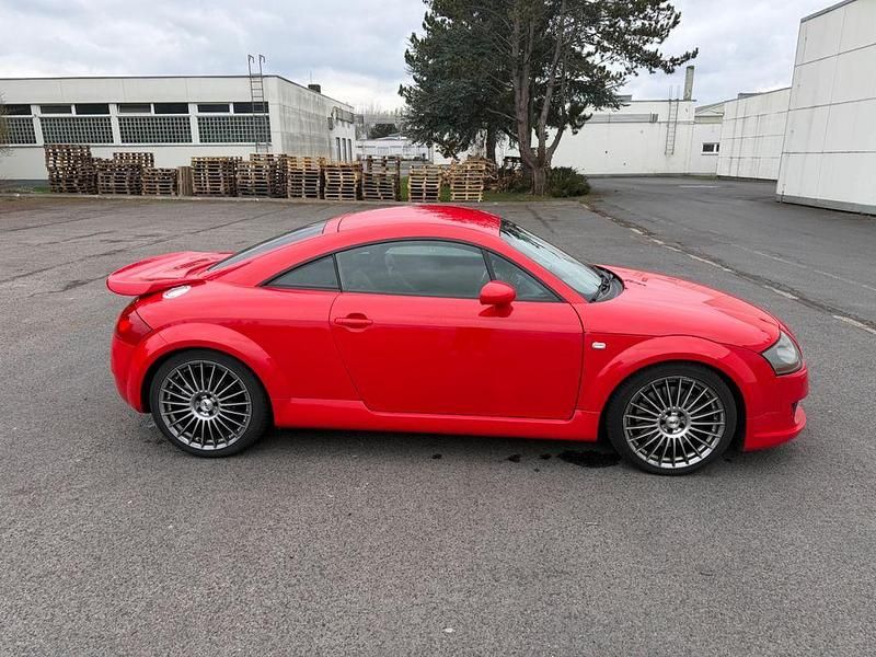 Gebraucht Audi Coupé Ambiente 250 PS (183 kW) 2005 Rot Coupé