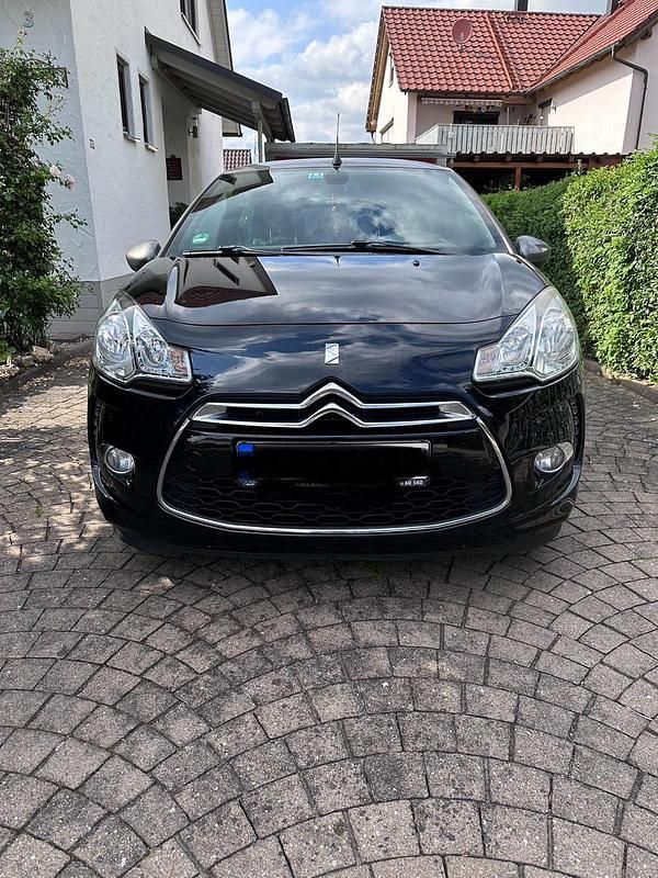 Schwarz Gebraucht 2013 DS Automobiles DS3 Cabriolet Sport Chic Cabrio | 7.500 € - Bild 1/4