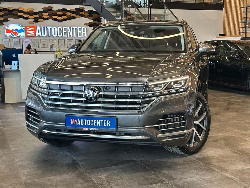 Gebraucht VW Touareg 381 PS (280 kW) 2021 Grau SUV