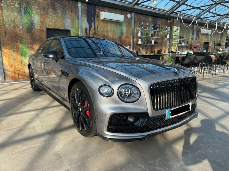 Gebraucht Bentley Flying Spur 551 PS (405 kW) 2022 Grau Limousine