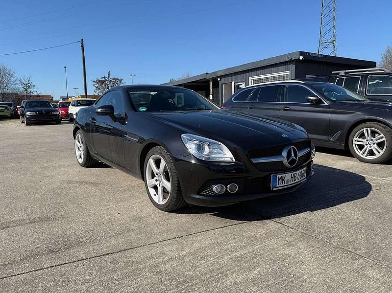 Gebraucht Mercedes SLK200 184 PS (135 kW) 2014 Obsidianschwarz  metalliclack Cabrio