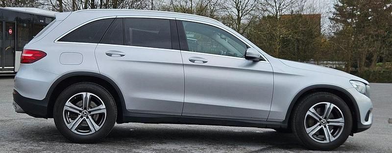 Gebraucht Mercedes GLC350 258 PS (189 kW) 2018 Silber SUV