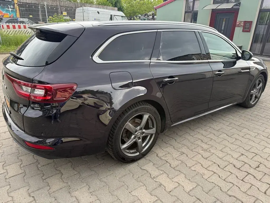 Gebraucht Renault Talisman GrandTour Initiale Paris 160 PS (117 kW) 2016 Schwarz Kombi