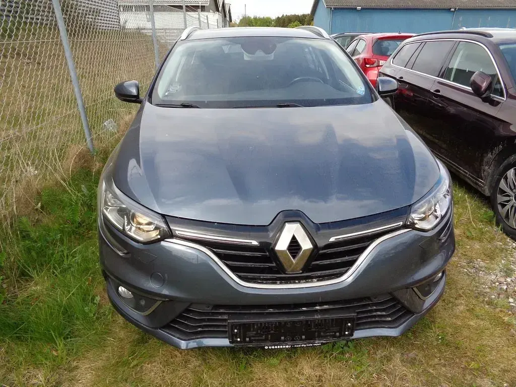 Gebraucht Renault Mégane IV 110 PS (80 kW) 2018 Grau Limousine