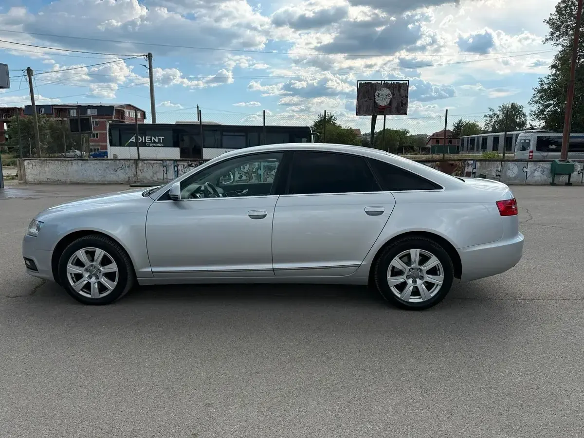 Gebraucht Audi A6 240 PS (176 kW) 2010 Silber Limousine