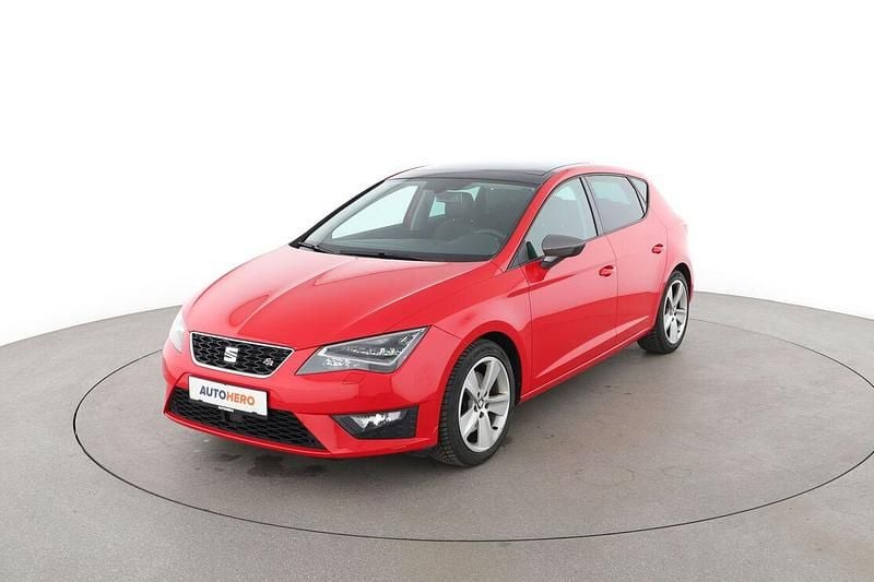 Rot Gebraucht 2014 Seat Leon FR Limousine | 11.240 € (Fairer Preis) - Bild 1/3