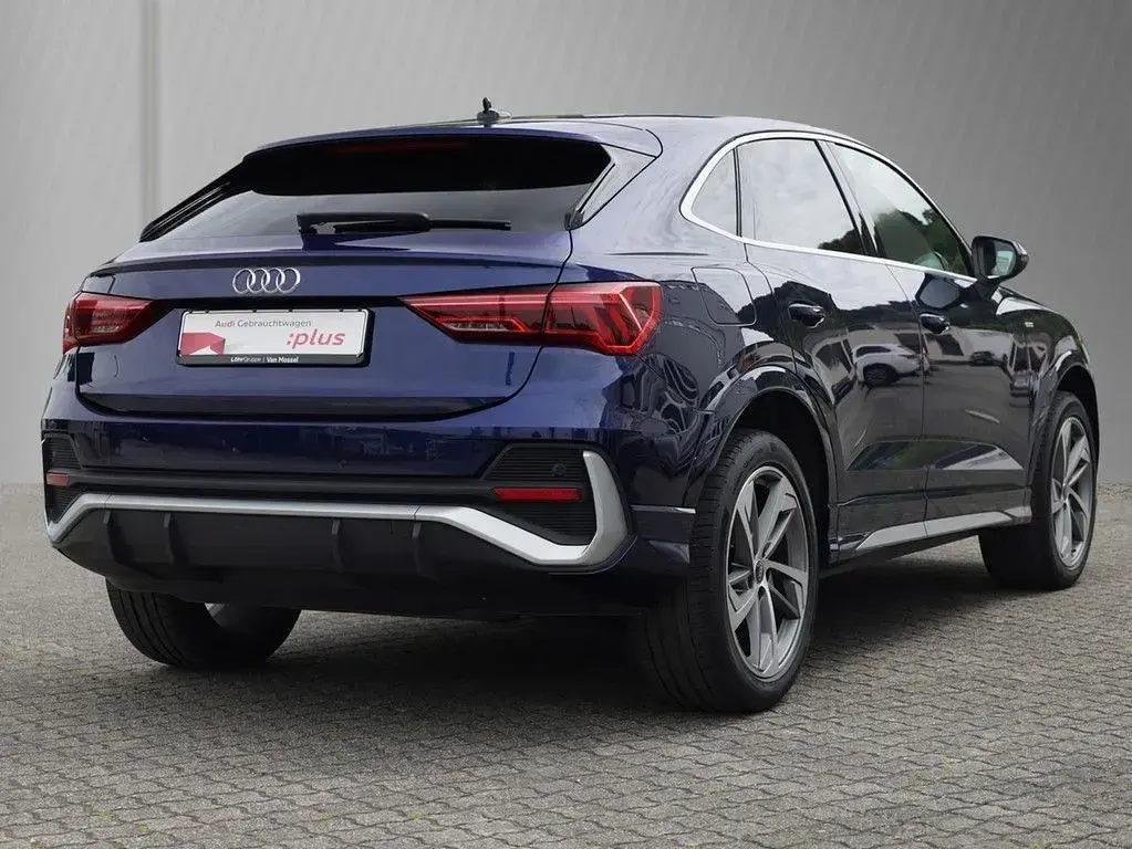 Gebraucht Audi Q3 Sportback S-Line 150 PS (110 kW) 2022 Navarrablau metallic SUV