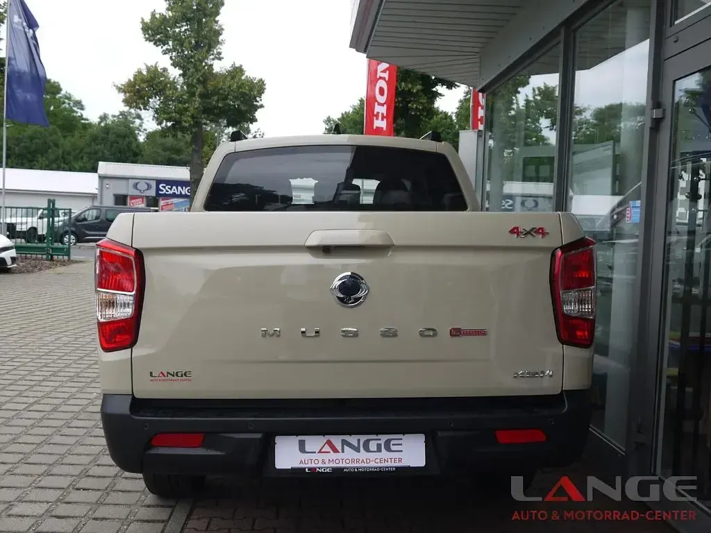 Gebraucht KGM Musso 201 PS (147 kW) 2025 Sandstone beige Pickup
