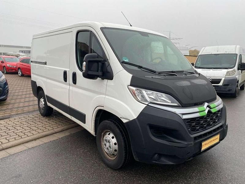 Lack weiss banquise/deckende l Gebraucht 2020 Citroën Jumper Start Van / Kleinbus | 9.950 € - Bild 1/4