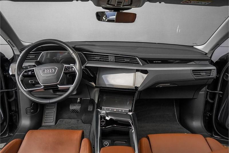 Gebraucht Audi e-tron Advanced Plus 300 kW (408 PS) 2019 Grau SUV