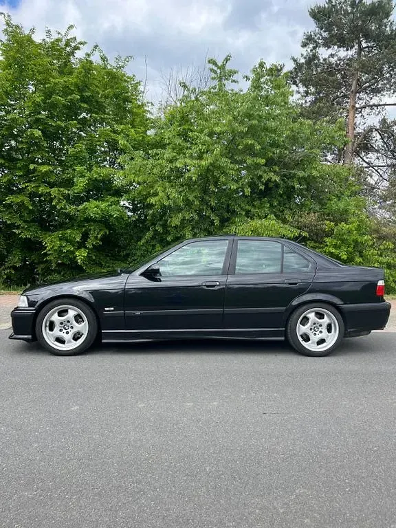 Brugt BMW M3 Performance 321 HK (236 kW) 1996 Sort Sedan