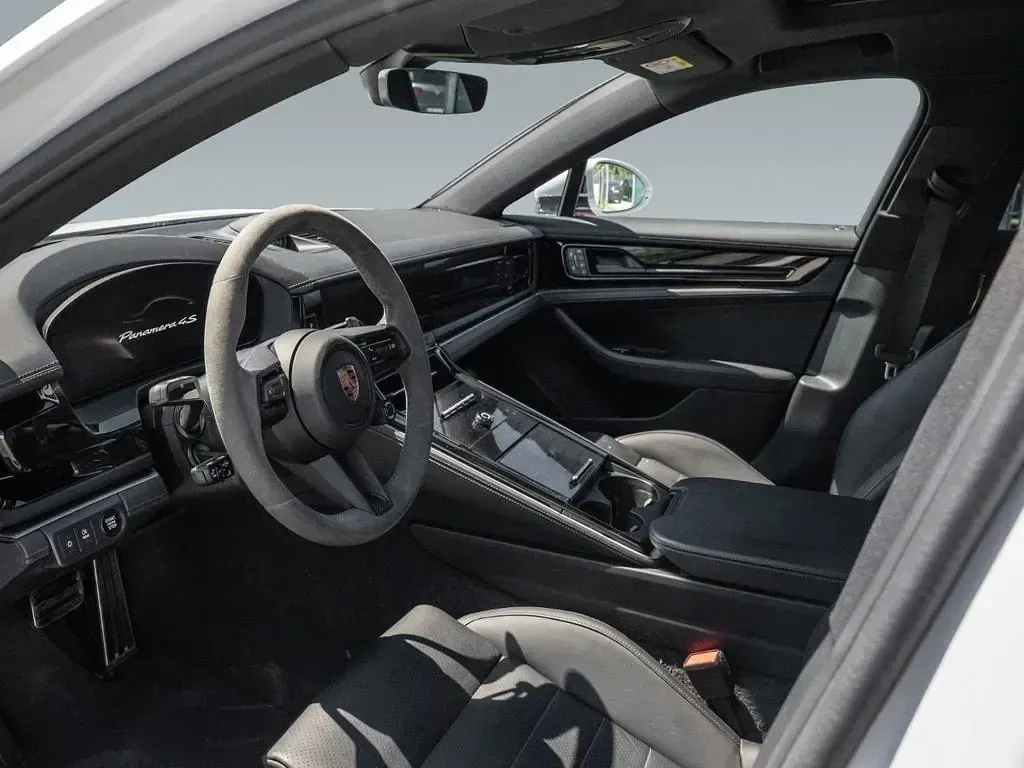 Gebraucht Porsche Panamera 4S E-Hybrid 544 PS (400 kW) 2024 Grau Kleinwagen