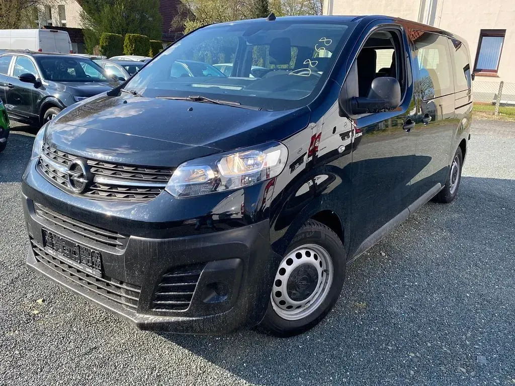 Gebraucht Opel Vivaro-e Combi Basis 144 PS (105 kW) 2022 Schwarz Van / Kleinbus