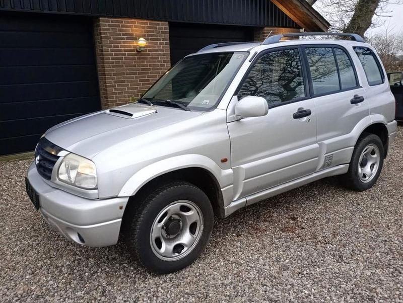 Gebraucht 2002 Suzuki Grand Vitara Comfort SUV | 1.650 € (Superpreis) - Bild 1/4