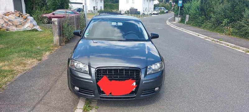 Grau Gebraucht 2007 Audi A3 Attraction Kleinwagen | 2.500 € (Guter Preis) - Bild 1/4