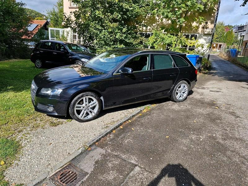 Gebraucht Audi A4 Ambiente 170 PS (125 kW) 2009 Schwarz Kombi