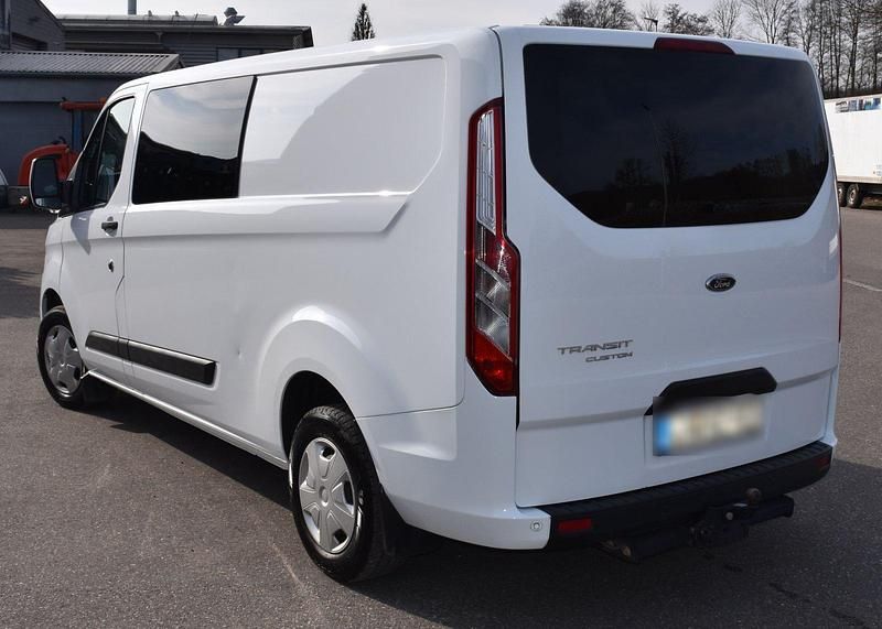 Gebraucht Ford Transit Custom 130 PS (95 kW) 2019 Weiß Van / Kleinbus