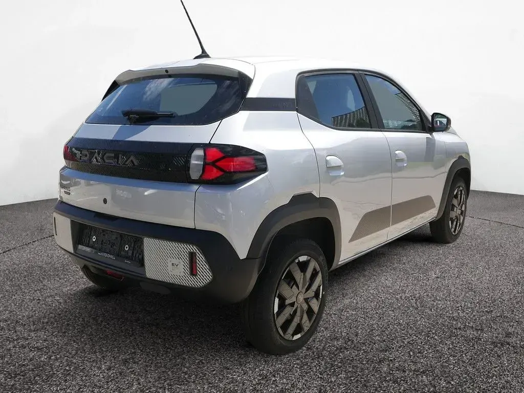 Neu Dacia Spring Extreme 75 kW (102 PS) 2026 Lightning grau Kleinwagen