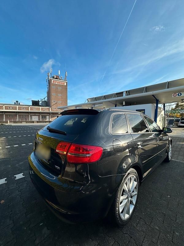 Usata Audi A3 S-Line 140 CV (102 kW) 2012 Nero Utilitaria
