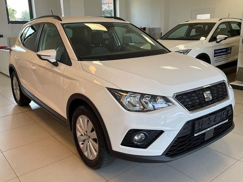 Weiß Gebraucht 2020 Seat Arona Style SUV | 14.890 € (Fairer Preis) - Bild 1/4