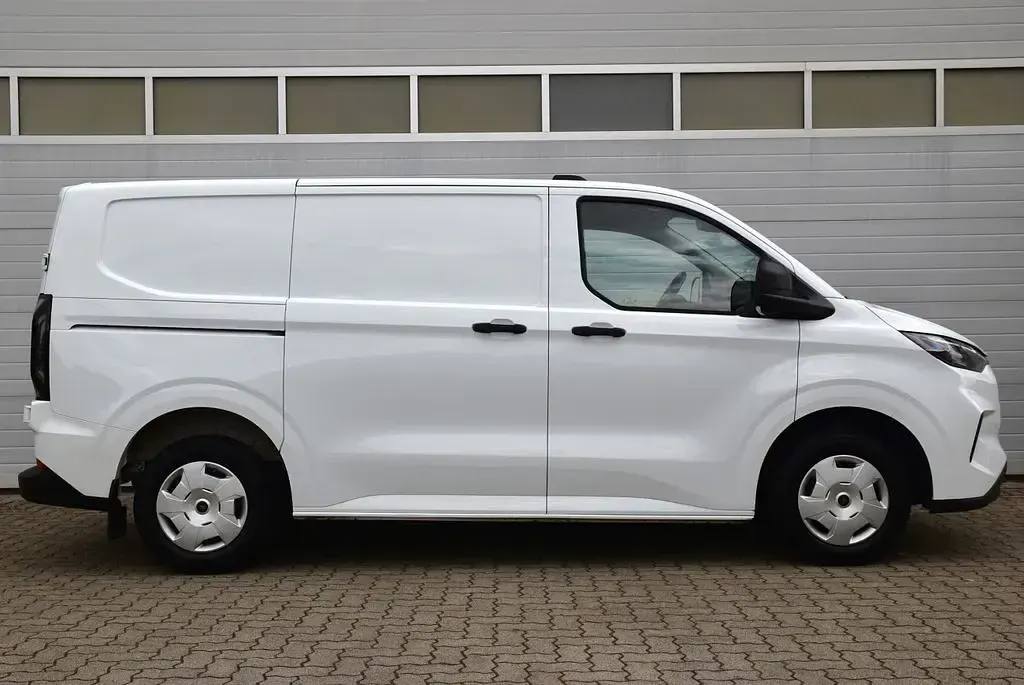 Gebraucht Ford Transit Custom 110 PS (80 kW) 2024 Weiß Van / Kleinbus