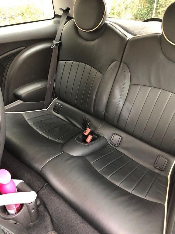 Gebraucht Mini Cooper 122 PS (89 kW) 2009 Rot Kleinwagen