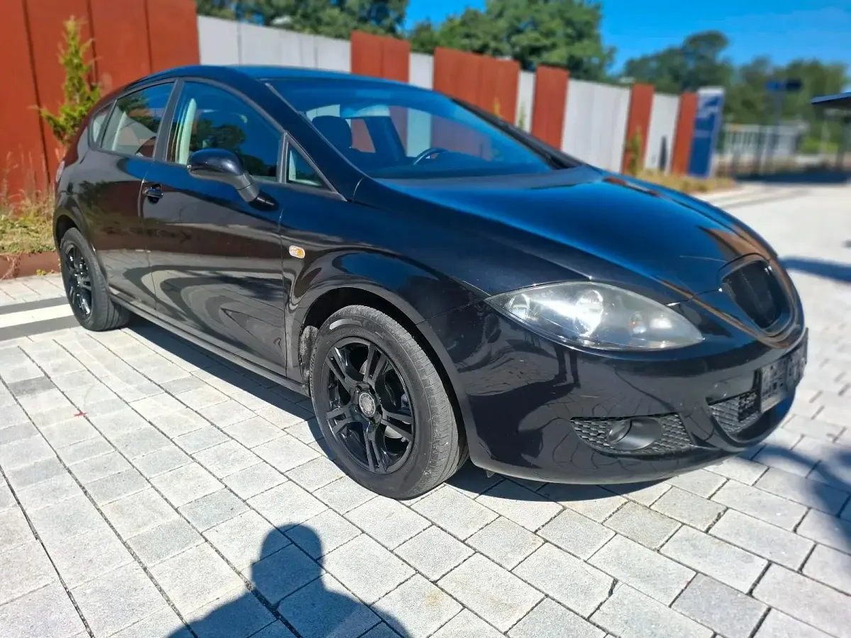 Gebraucht Seat Leon 105 PS (77 kW) 2006 Schwarz Kleinwagen