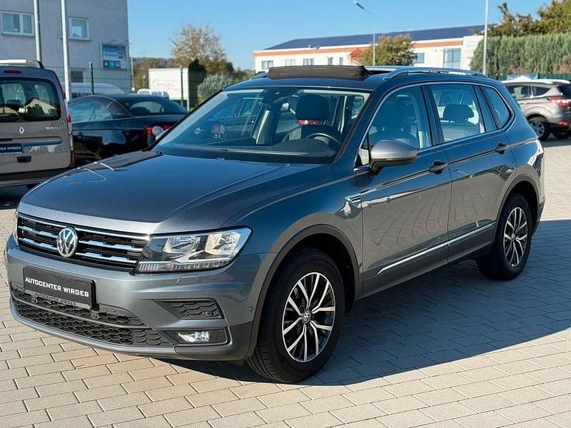 Platinum grey Gebraucht 2019 VW Tiguan Allspace Comfortline SUV | 17.900 € (Guter Preis) - Bild 1/4
