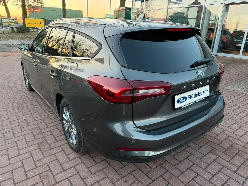 Nowe Ford Focus Titanium X 155 KM (114 kW) 2026 Szary Sedan/Limuzyna