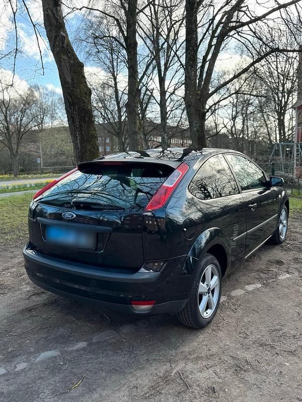 Gebraucht Ford Focus 116 PS (85 kW) 2005 Coupé