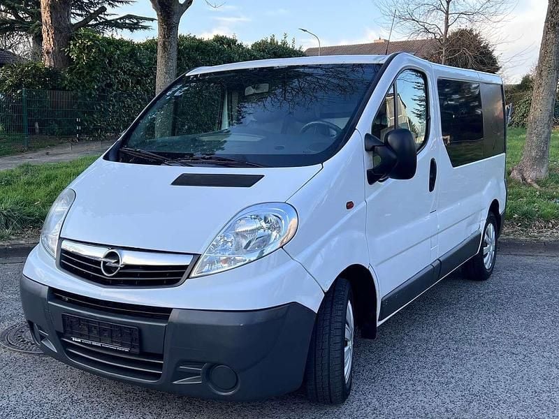 Używany Opel Vivaro 114 KM (83 kW) 2012 Other Minivan