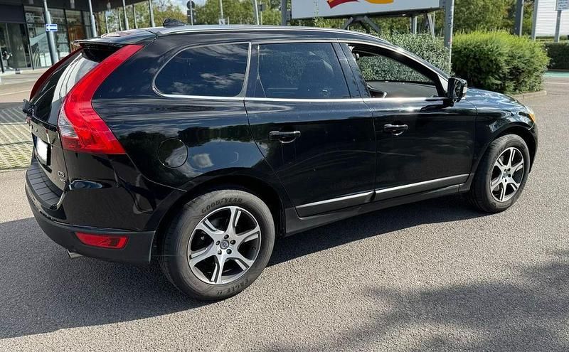 Gebraucht Volvo XC60 Summum 215 PS (158 kW) 2012 Schwarz SUV