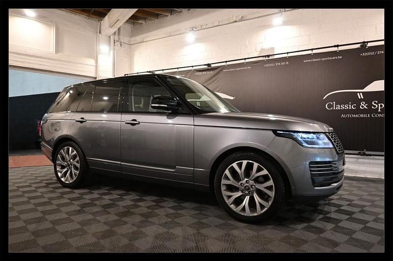 Grau Gebraucht 2021 Land Rover Range Rover Vogue SUV | 44.950 € (Superpreis) - Bild 1/4