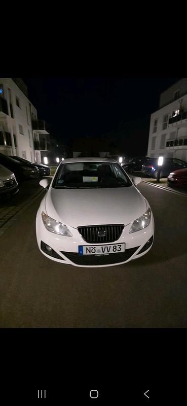 Weiß Gebraucht 2009 Seat Ibiza Kleinwagen | 2.000 € (Guter Preis) - Bild 1/4