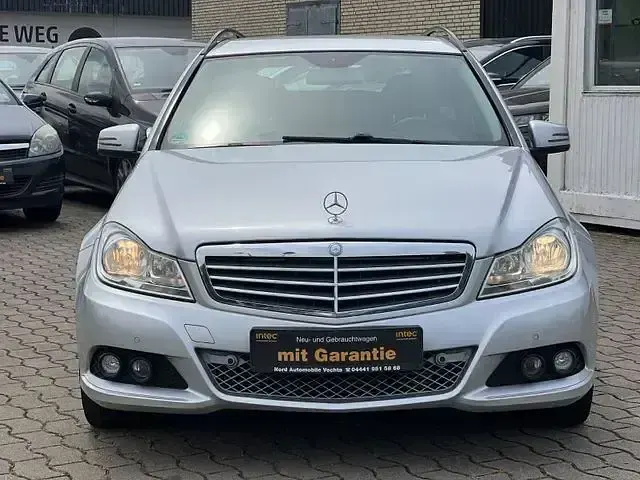 Gebraucht Mercedes C220 170 PS (125 kW) 2013 Silber Kombi