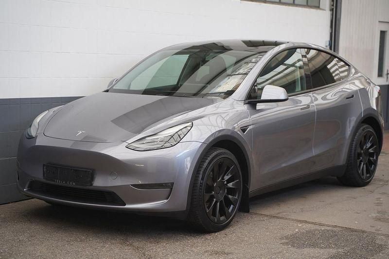 Gebraucht Tesla Model Y Long Range AWD 378 kW (514 PS) 2023 Quicksilver SUV