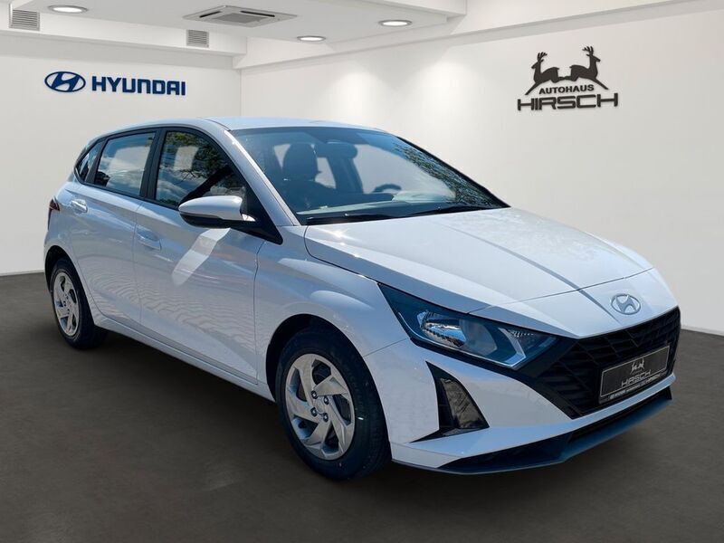 Nowe Hyundai i20 Select 79 KM (58 kW) 2025 Biały Sedan/Limuzyna
