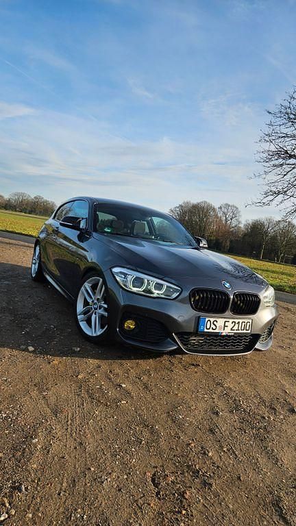 Gebraucht BMW 120 M Sport 190 PS (139 kW) 2015 Grau Kleinwagen