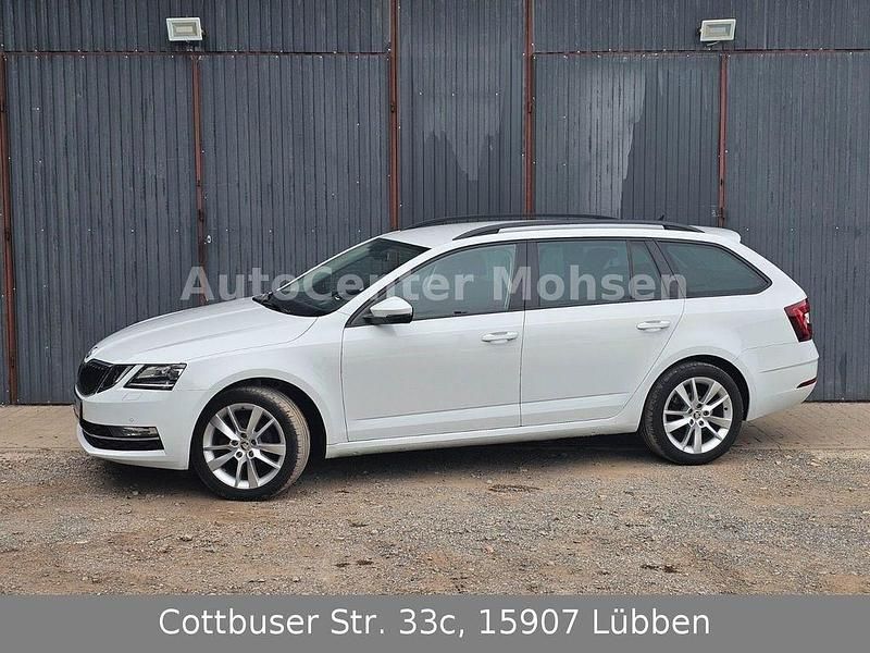 Gebraucht Skoda Octavia Style 116 PS (85 kW) 2020 Weiß Kombi