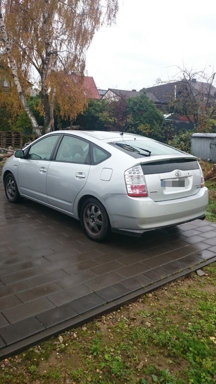 Gebraucht Toyota Prius 111 PS (81 kW) 2008 Grau Kleinwagen