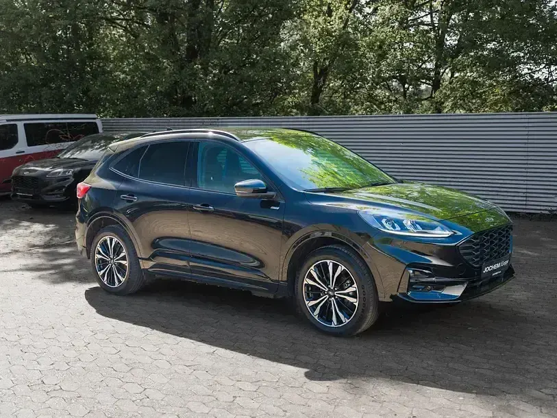 Gebraucht Ford Kuga ST-Line 225 PS (165 kW) 2021 Schwarz SUV