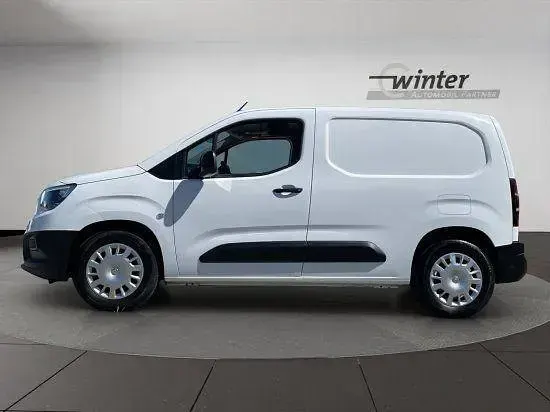 Gebraucht Opel Combo-e Life Edition 100 kW (136 PS) 2021 Weiß Van / Kleinbus