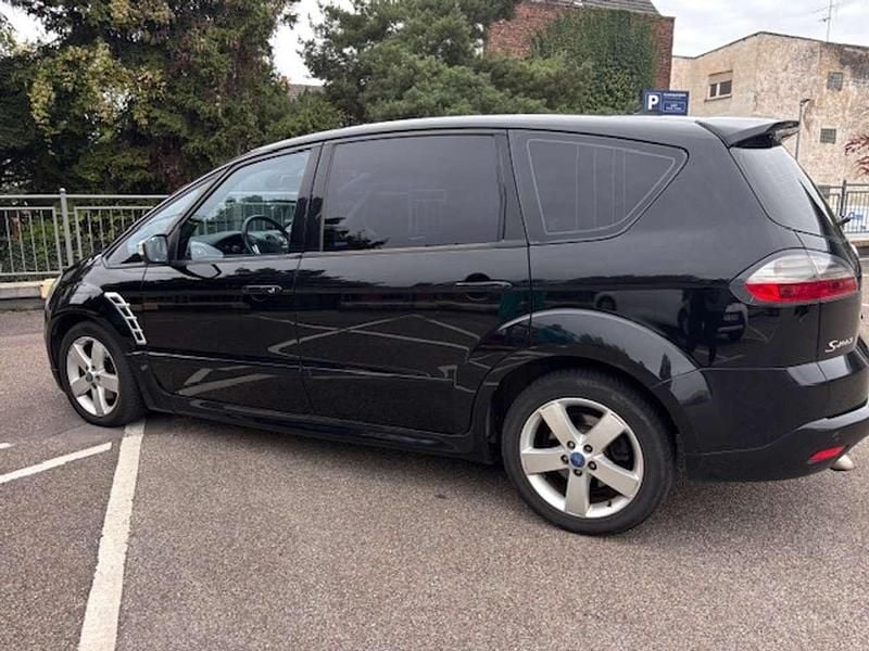 Gebraucht Ford S-MAX Ambiente 131 PS (96 kW) 2007 Van / Kleinbus