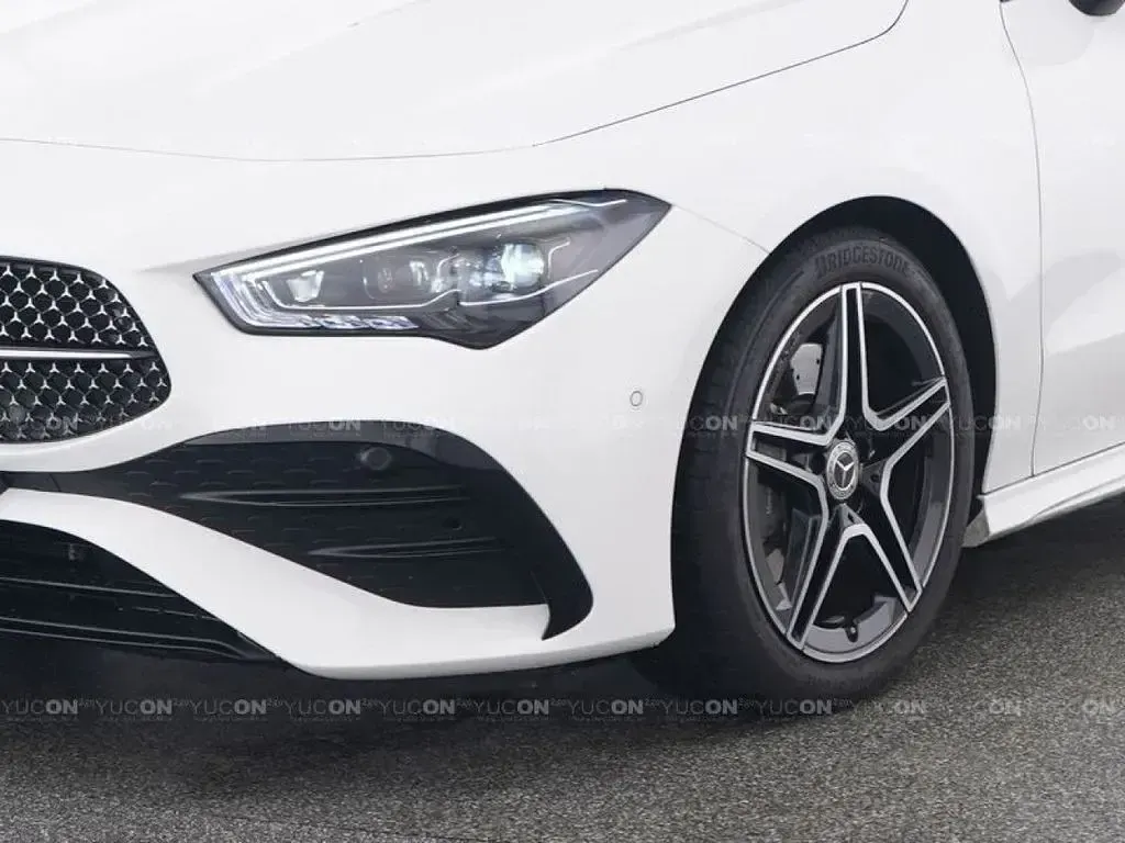 Gebraucht Mercedes CLA200 AMG 163 PS (119 kW) 2025 Weiß Limousine